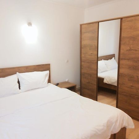 Gold Apartments Μπάια Μάρε Εξωτερικό φωτογραφία