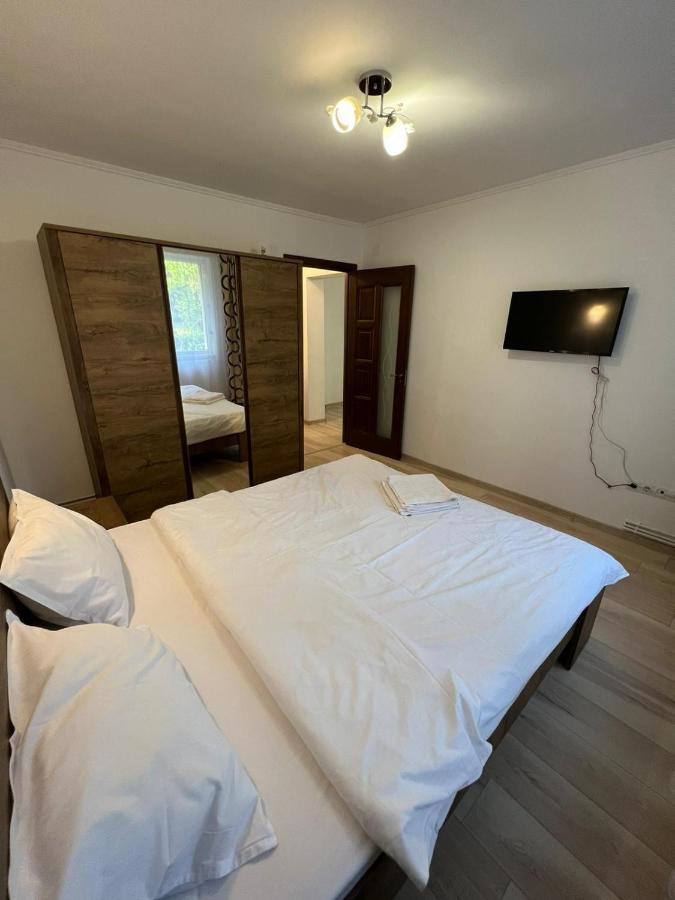 Gold Apartments Μπάια Μάρε Εξωτερικό φωτογραφία